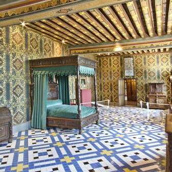 Ausstellung: Schätze aus Holz und Samt. Geheimnisse der Renaissance-Möbel