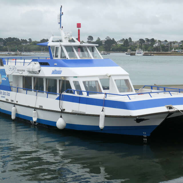Plucket - bateau touristique