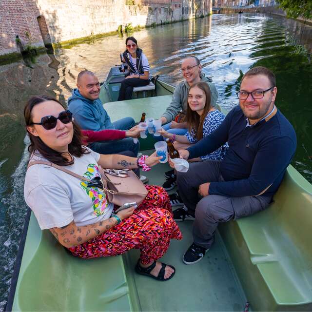 Apér'eau à bord des bateaux promenades du Vieux-Douai