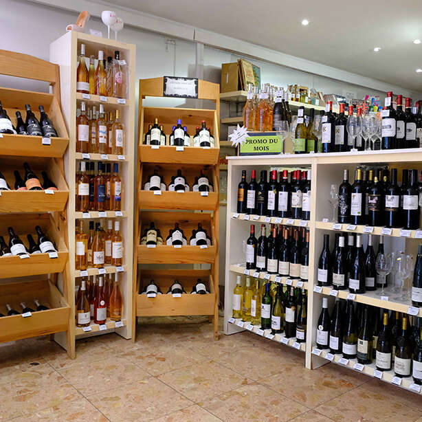 Boutique Saturne (Fort-de-France)
