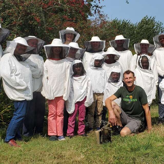 Semaine du Tourisme Economique et des Savoir Faire : Le Rucher de l'Abeille Noire