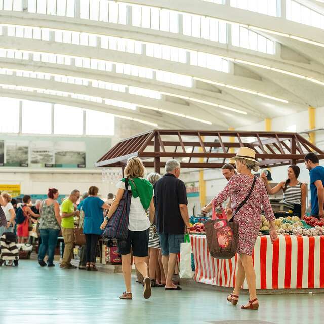 « Les halles de Saint-Nazaire, plus qu'un marché » visite guidée