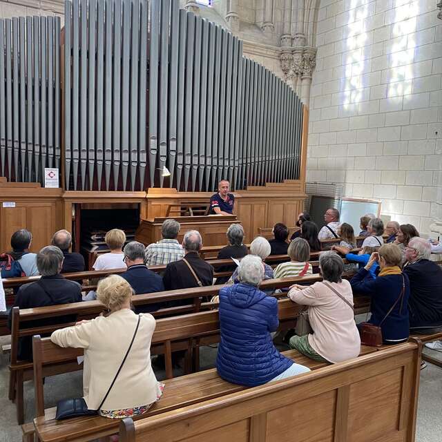 Visite et démonstration du grand-orgue de l'église de Saint-Nazaire