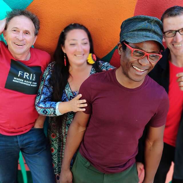 Petit balcam & grandes oreilles