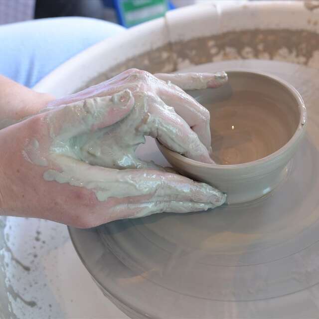 Cours de tournage au trimestre - poterie/céramique