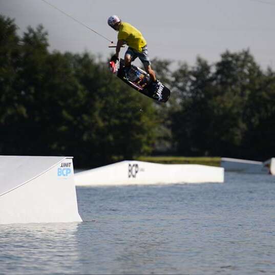 Téléski nautique Dock 79