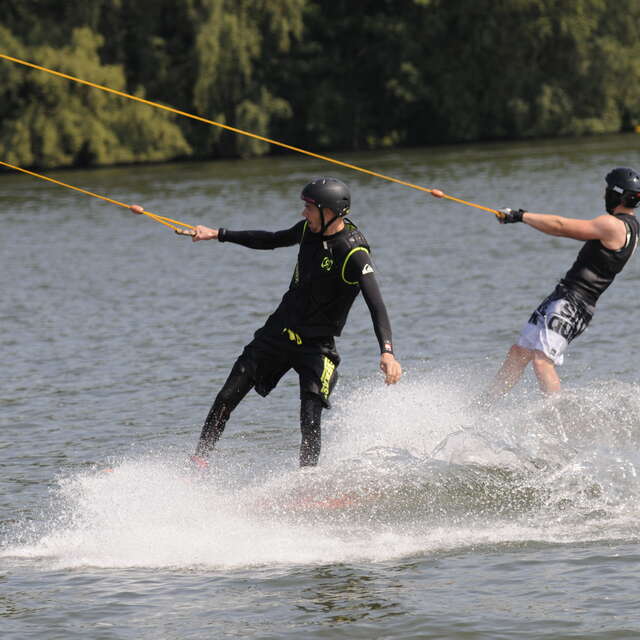 Wakeboard et ski nautique - The Spin