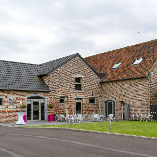 Au Portail Srl - Salle Entre Nous