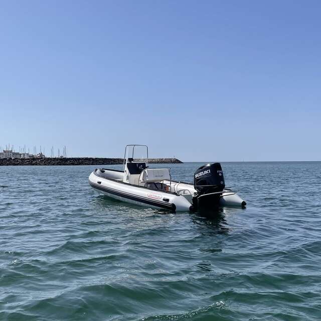 Jet N Gliss Location