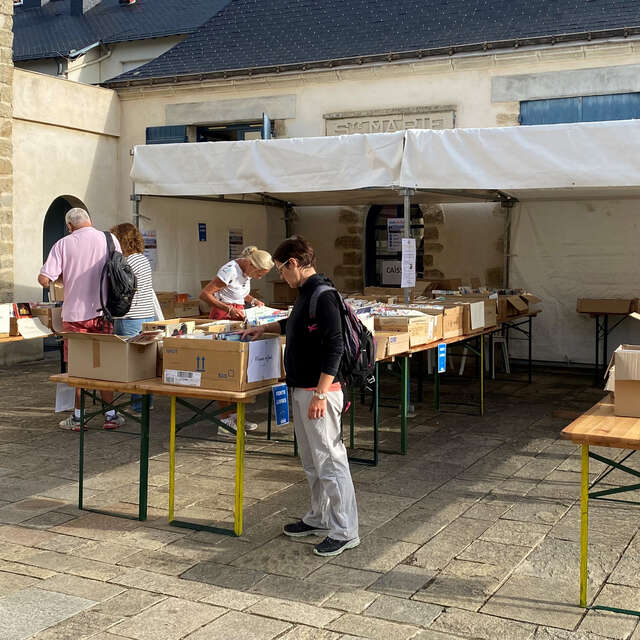 Vente des livres désherbés de la médiathèque