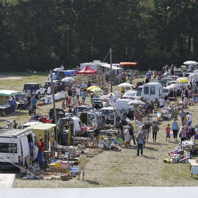 Vide-greniers - Pot-au-Feu - Comité des Fêtes