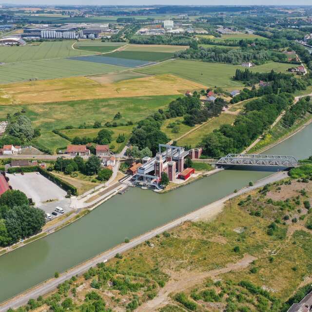 VISITE GUIDÉE | Ascenseur à bateaux, canal de Neuffossé et écluse des Fontinettes