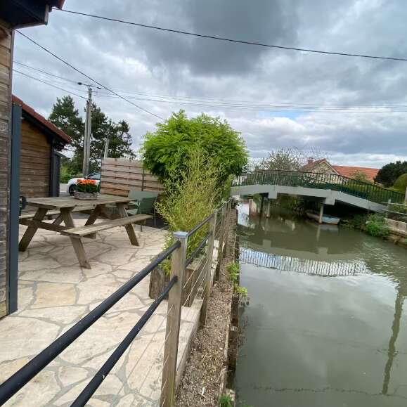 La Maison au bord de l'eau