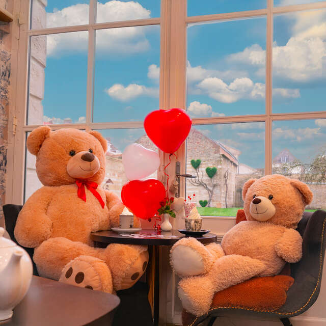 La table des âmes heureuses au Passage Merveilleux