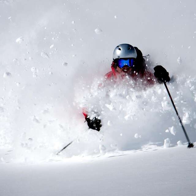 Off-piste skiing at the Grand Sablat glacier