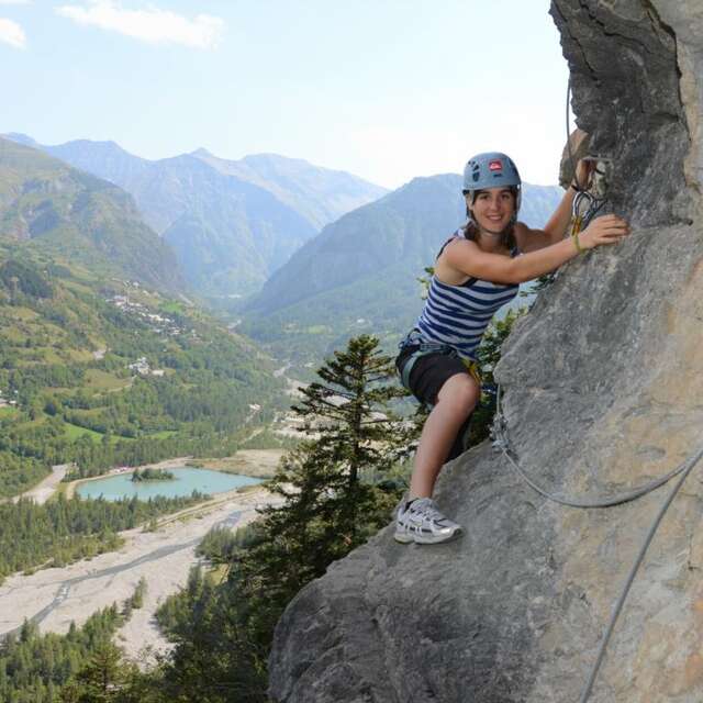Via Ferrata du rocher d'Arthouze