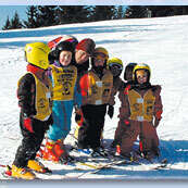Ski group lessons children