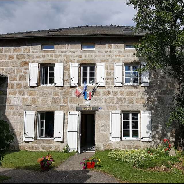 Mairie de Chenereilles