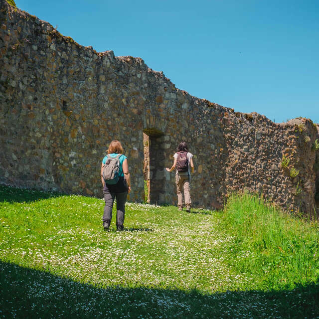 Via Sancti Martini : Saint-Haon-le-Châtel / Les Biefs