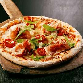 Pizza Piuma