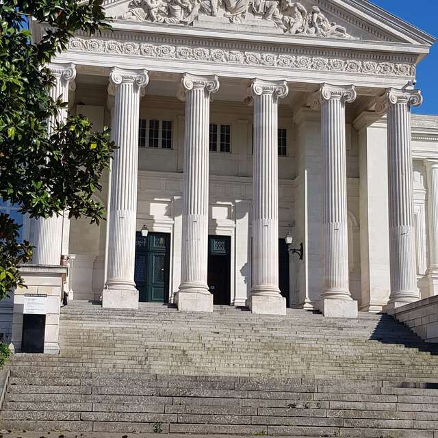 Bulles de Culture Apéritives Mini "Angevines, precursor-sisters of whistle-blowers".