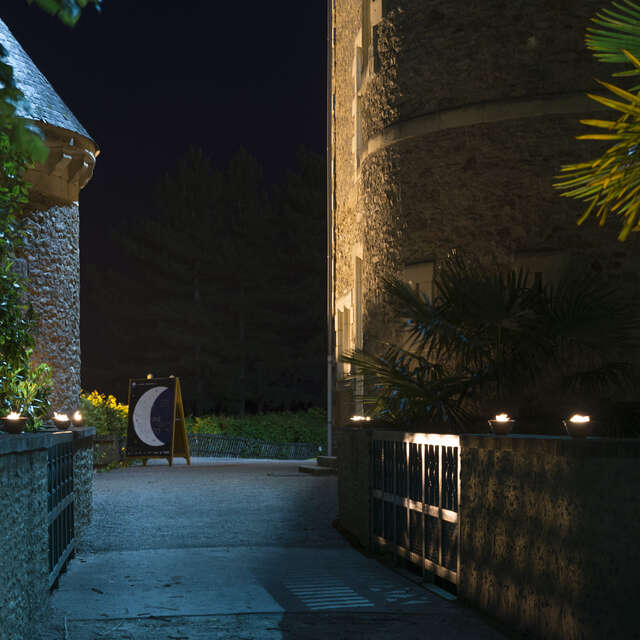 Le château sous les étoiles