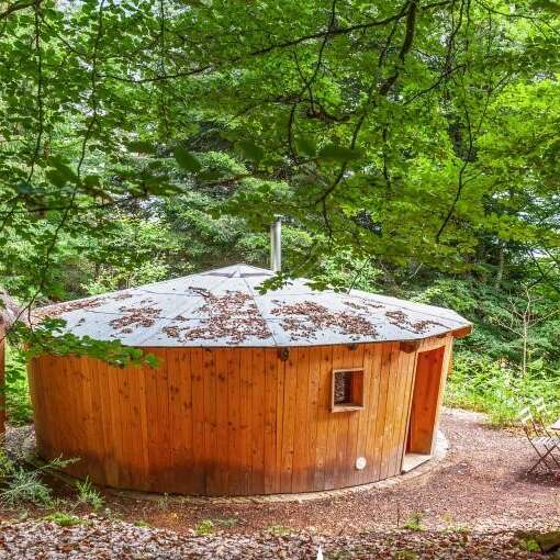 Yourte en bois les Bolets
