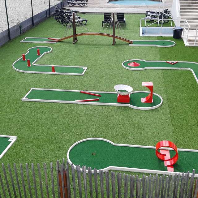 Mini golf à l'Espace des Bains