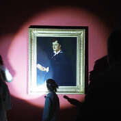 Visita guiada - El MIB a la luz de las farolas