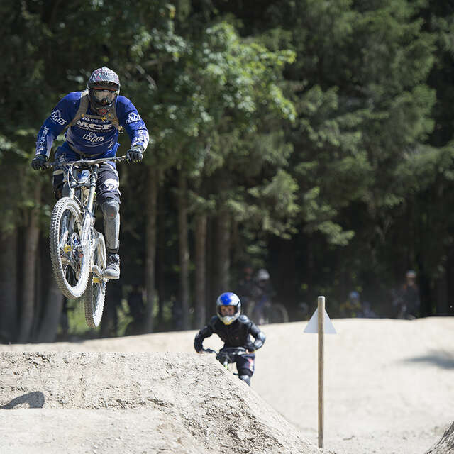 Mini Jump Park