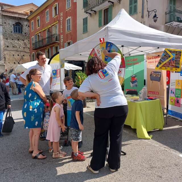 Selezione e riciclaggio: stand estivi Prevenzione e gestione dei rifiuti