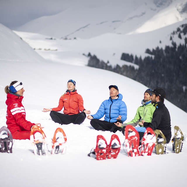 Schneeschuhwanderung und Yoga