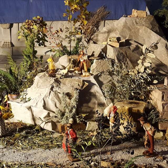 Exhibition: Nativity scenes and Provencal Christmas - Art dans la Nef