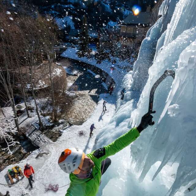 Ice climbing discovery activities