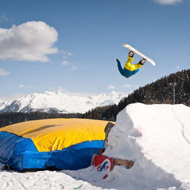 Nocturne at the Espace ludique