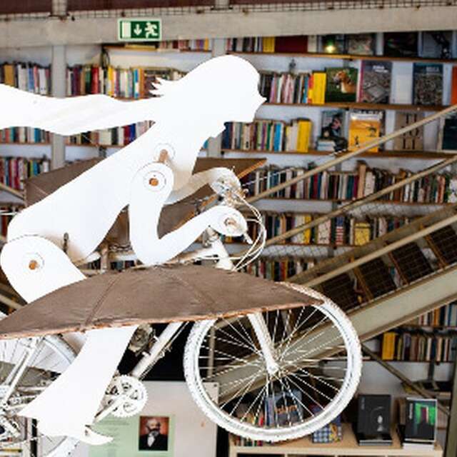 En roue livres