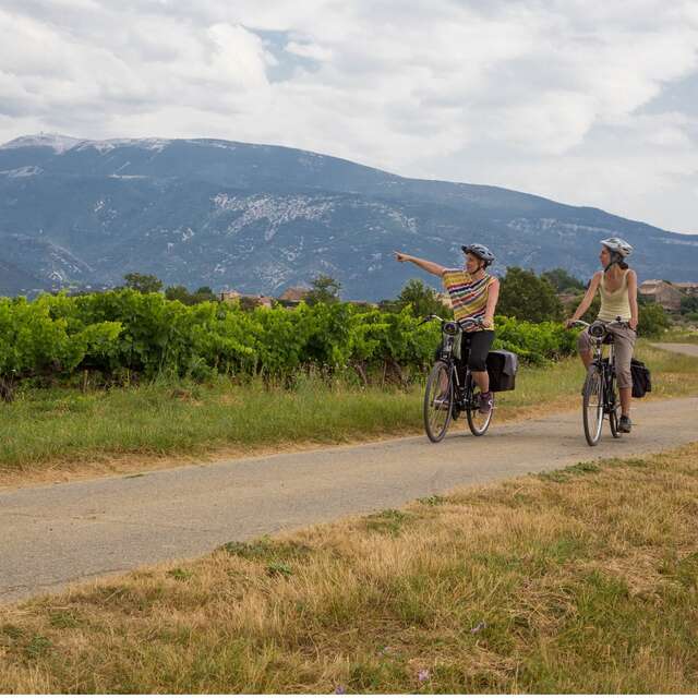 VAISON-LA-ROMAINE  - À la découverte des villages perchés du Vaisonnais à vélo