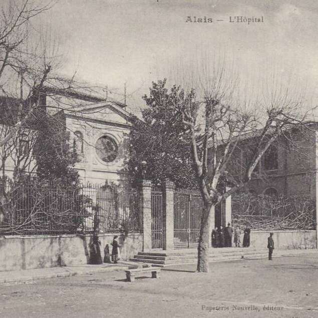 Place des Martyrs de la Résistance d'Alès