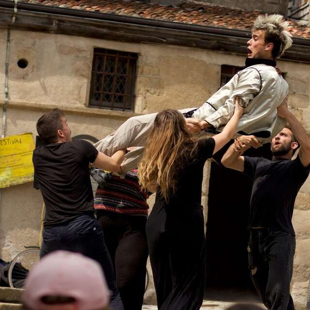 La Java des Baleines - Spectacle "Charlie et Madame la lune"
