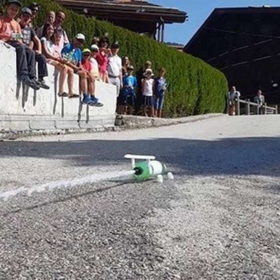 Dragster à eau