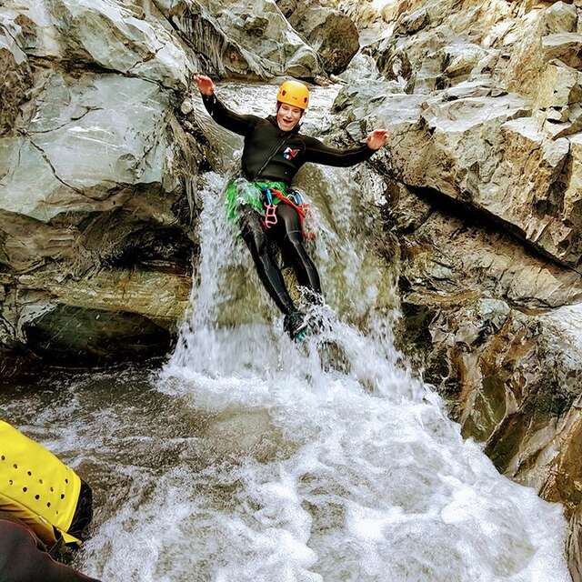 Canyoning avec Jour de Raft