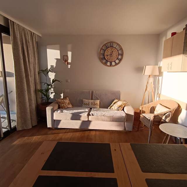 Apt Cezanne 0236