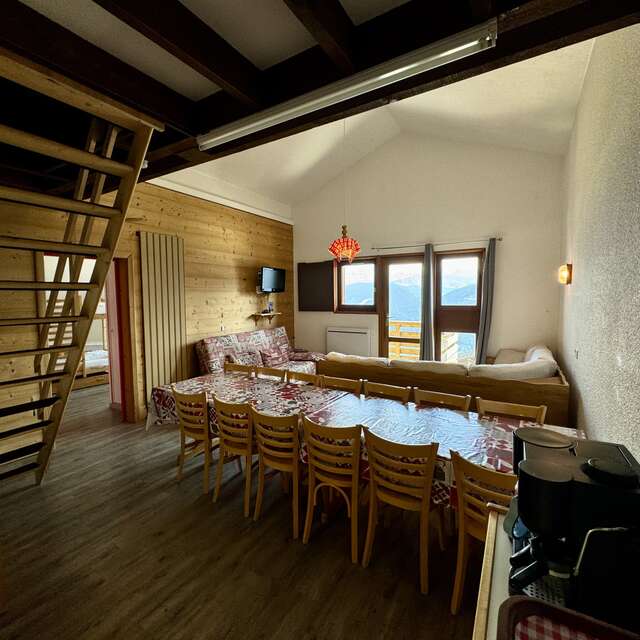 Trois pièces 12 personnes (Mont Blanc)