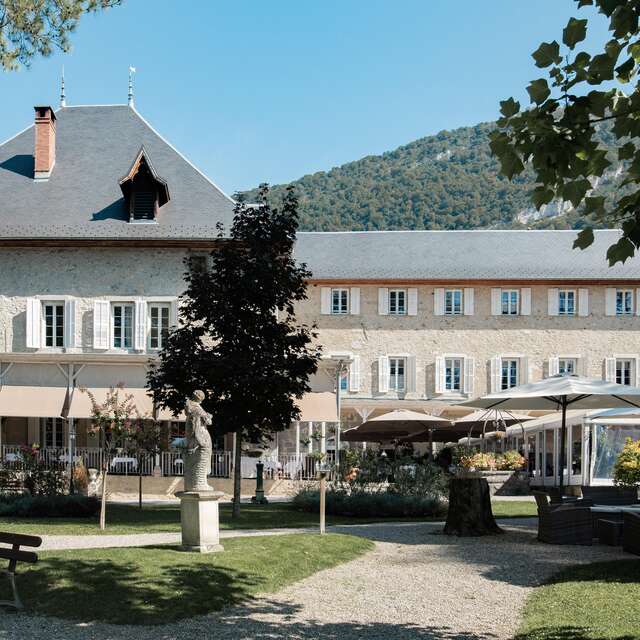 Château des Comtes de Challes