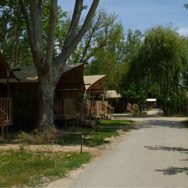 Lodges & Nature - Camping les Deux Rhônes