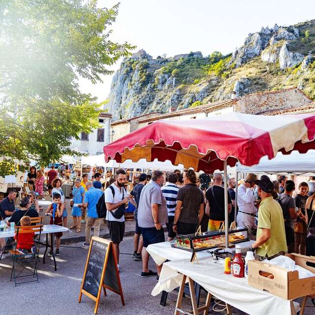 Marché d'artisans : "Des mille et une mains"