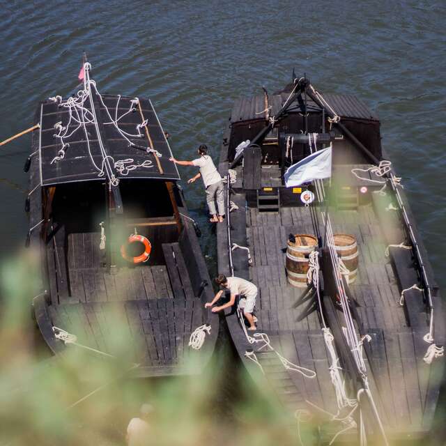 Guided tour with gabare trip