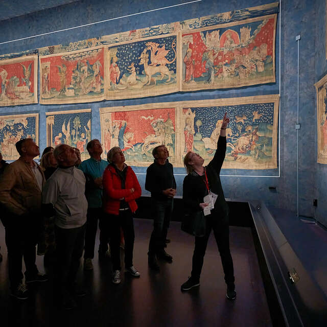 Visite guidée du château et de la Tenture de l’Apocalypse