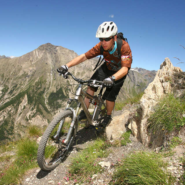 Sorties VTT - Accompagnateurs en montagne du Champsaur