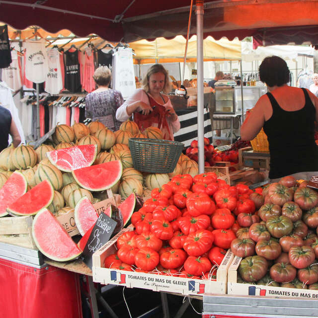 Sunday market